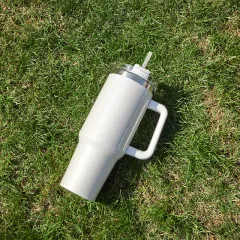 Large Capacity Double-layer Stainless Steel Vacuum Insulation Cup - White - View 1