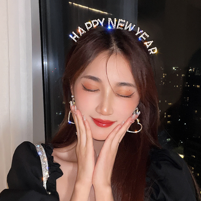 Women's Diamond Geometric Love Chain Tassel Headband Happy New Year - Shop at LoveMi