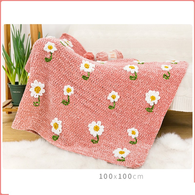 Daisy pink trumpet