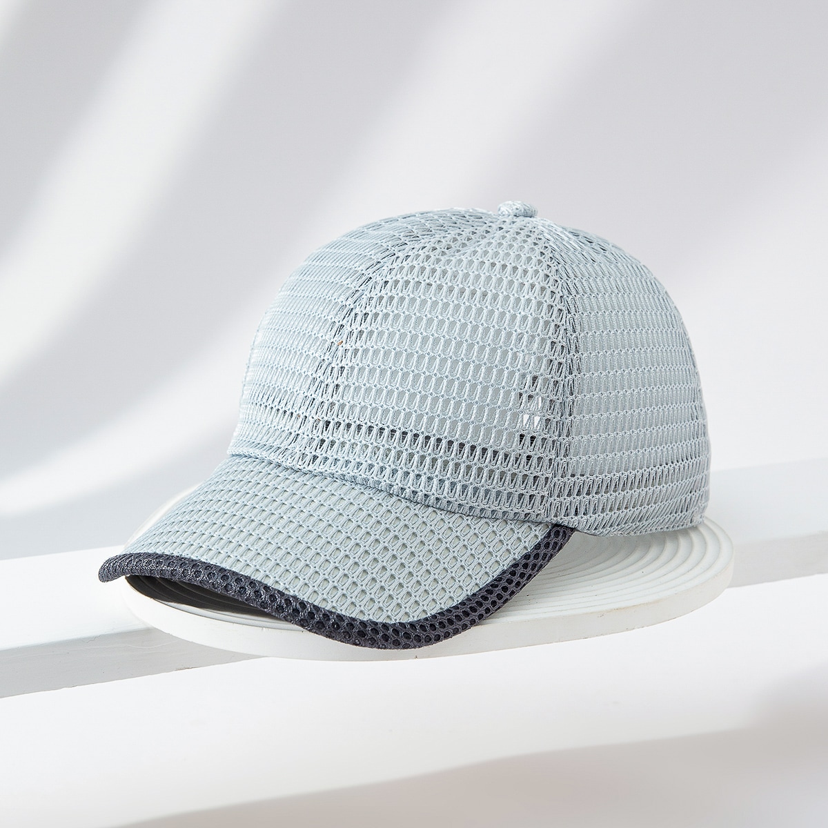 Men's And Women's Universal Solid-color Quick-drying Multi-hole Breathable Simple And Versatile Style Bow-brim Baseball Cap Suitable For Outdoor Sports And Travel