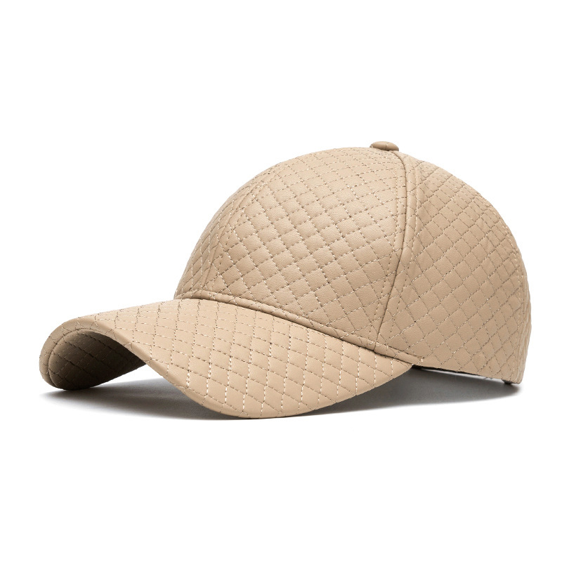 Solid-color Light Board Diamond-patterned Stitching Curved-brim Baseball Cap Is Suitable For Outdoor Protection And Warmth In Autumn And Winter.