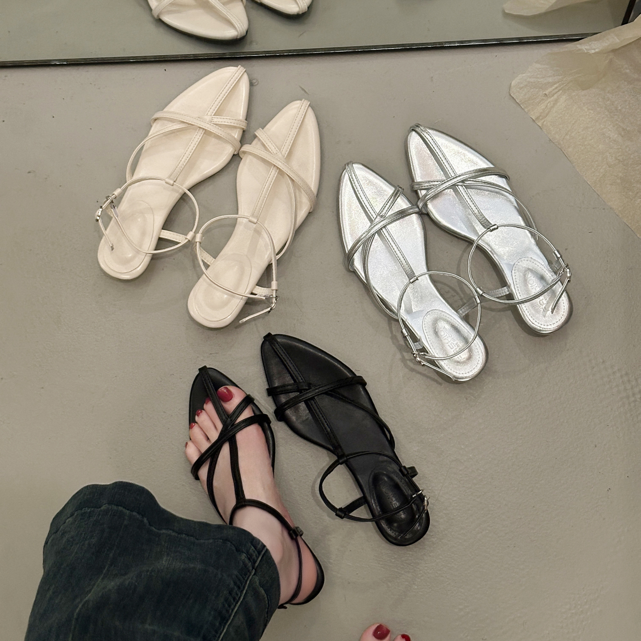Women French Minimalist Crisscross Thin Strap Flat Sandals, Pointed Toe Adjustable Buckle Ankle Wrap Strappy Backless Slip On Casual Daily Summer Mule Slippers