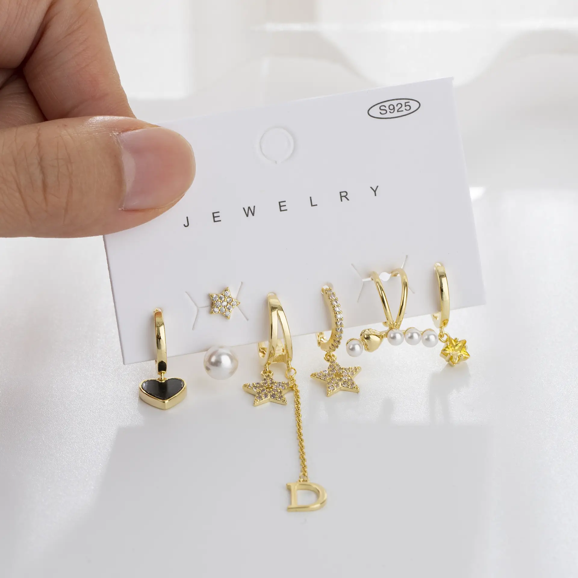Fashion High-end Love Oil Drop Ear Buckle