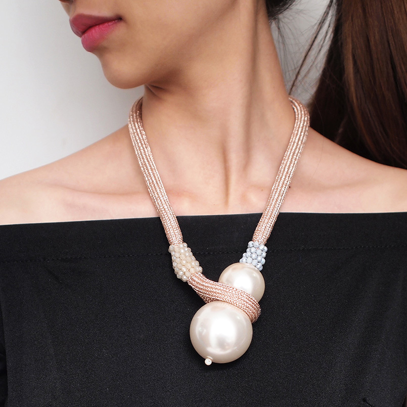 European And American Fashion Exaggerated Pearl Pendant Necklace