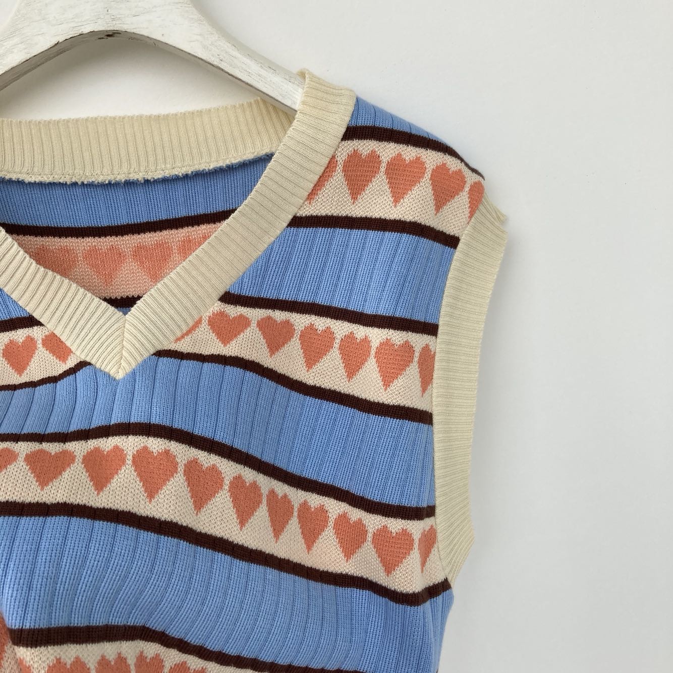 Loose Top Love Knitted Vest