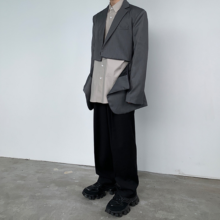 Title 1, Deconstructed split zipper suit