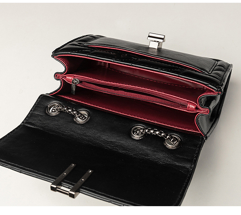 Small Incense Style Rhombus Chain Bag - Image 5