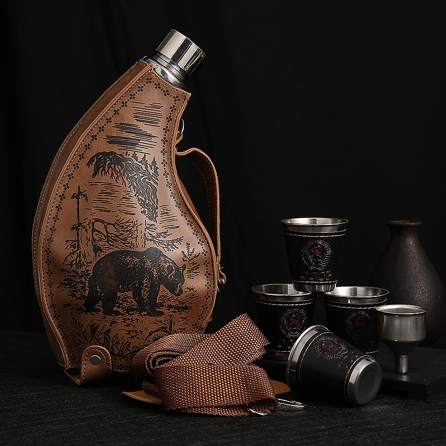 304 stainless steel hip flask 3 kg horn hip flask (brown)