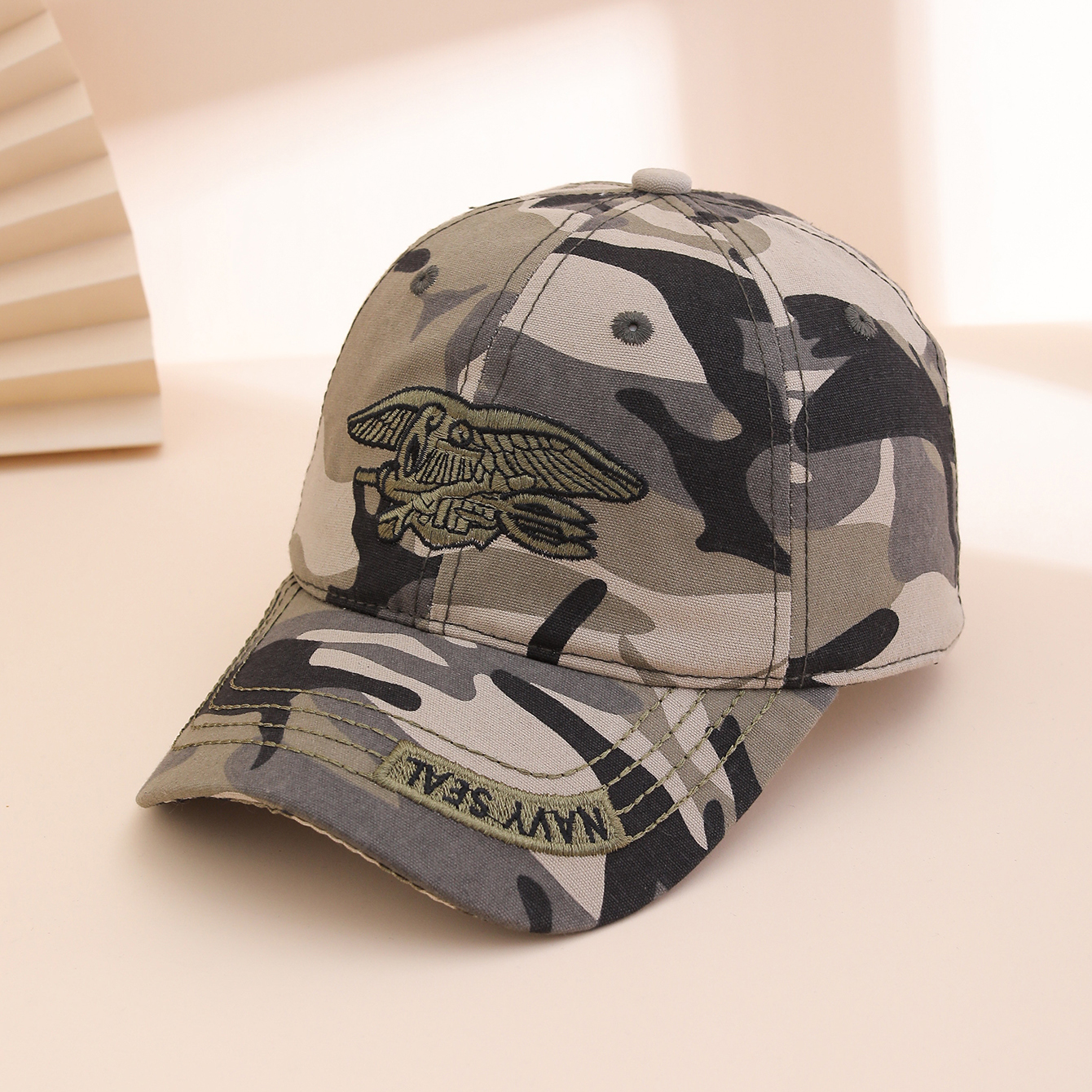 Spring And Autumn Fashion Patchwork Embroidered Letter Baseball Cap, Military Style Outdoor Versatile Straw Hat