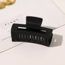 Medium Black