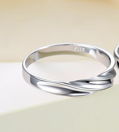 Title 1, Mobius Strip 925 Sterling Silver Simple Couple ...