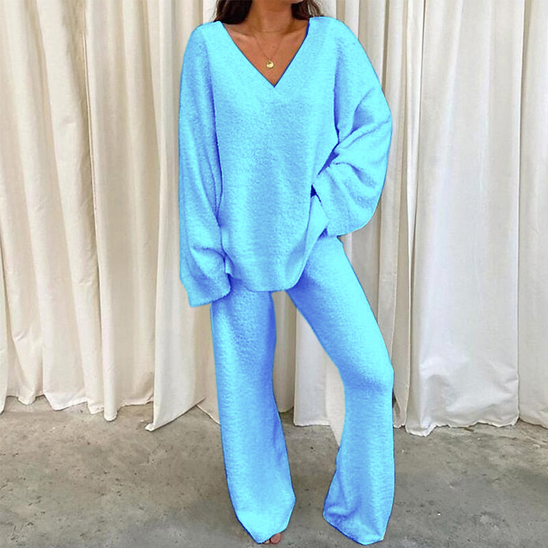 2026 European And American Independent Site European Winter Comfort Solid V-Neck Casual Daily Home Warm Two-Piece Set - Image 1