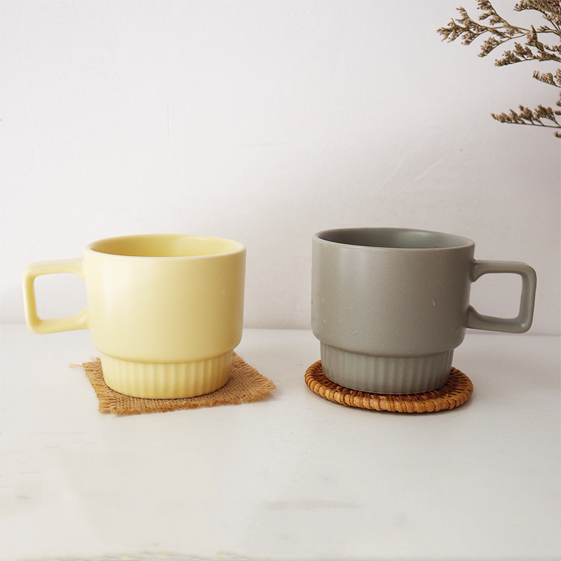 Title 8, Ceramic mug with cover household coffee cup