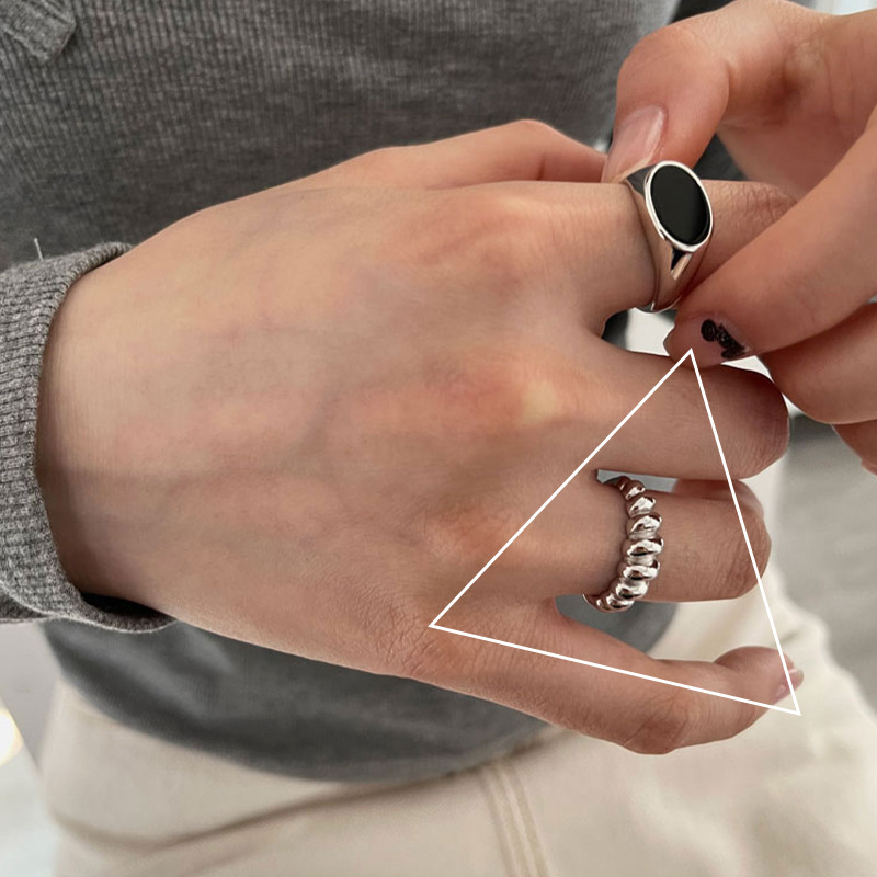 Sterling Silver Black Agate Cold Wind Gem Ring