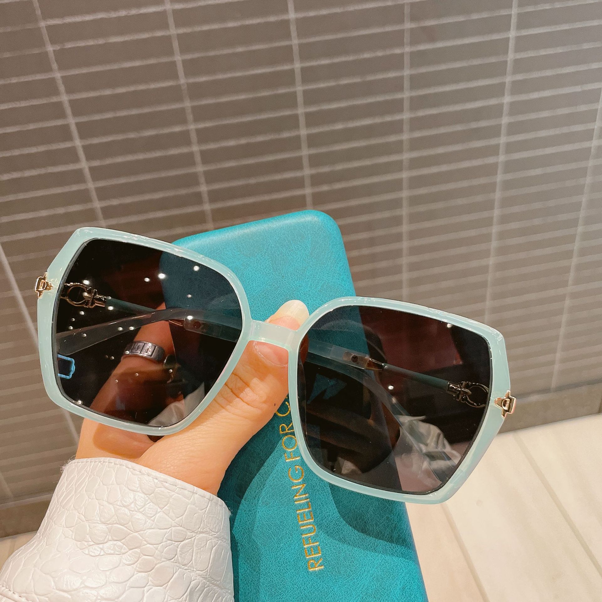 Title 5, Polygon Reflective Lenses Tr90 Sunglasses Femal...