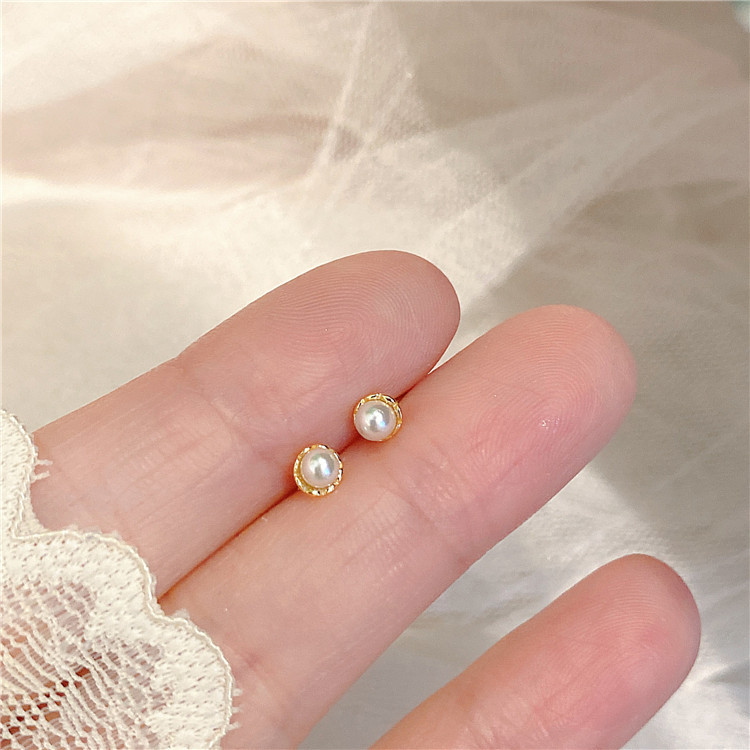 Japanese Girly Simplicity Mini Pearl Stud Earrings