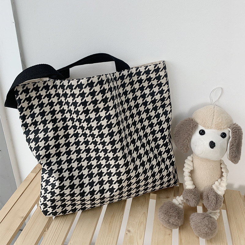 Houndstooth bag