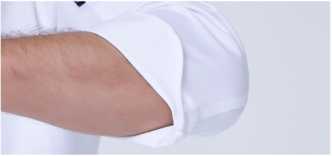 White Chef's Dress With Double Arrangement Buttons