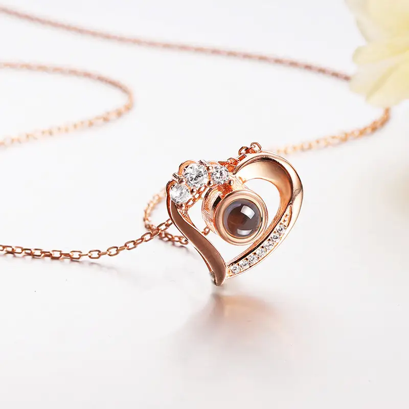 European And American Fashion Versatile Pendant Clavicle Neck Chain