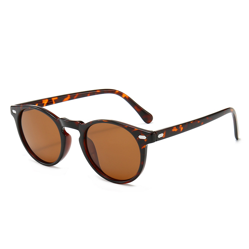 Title 2, TR90 polarized sunglasses