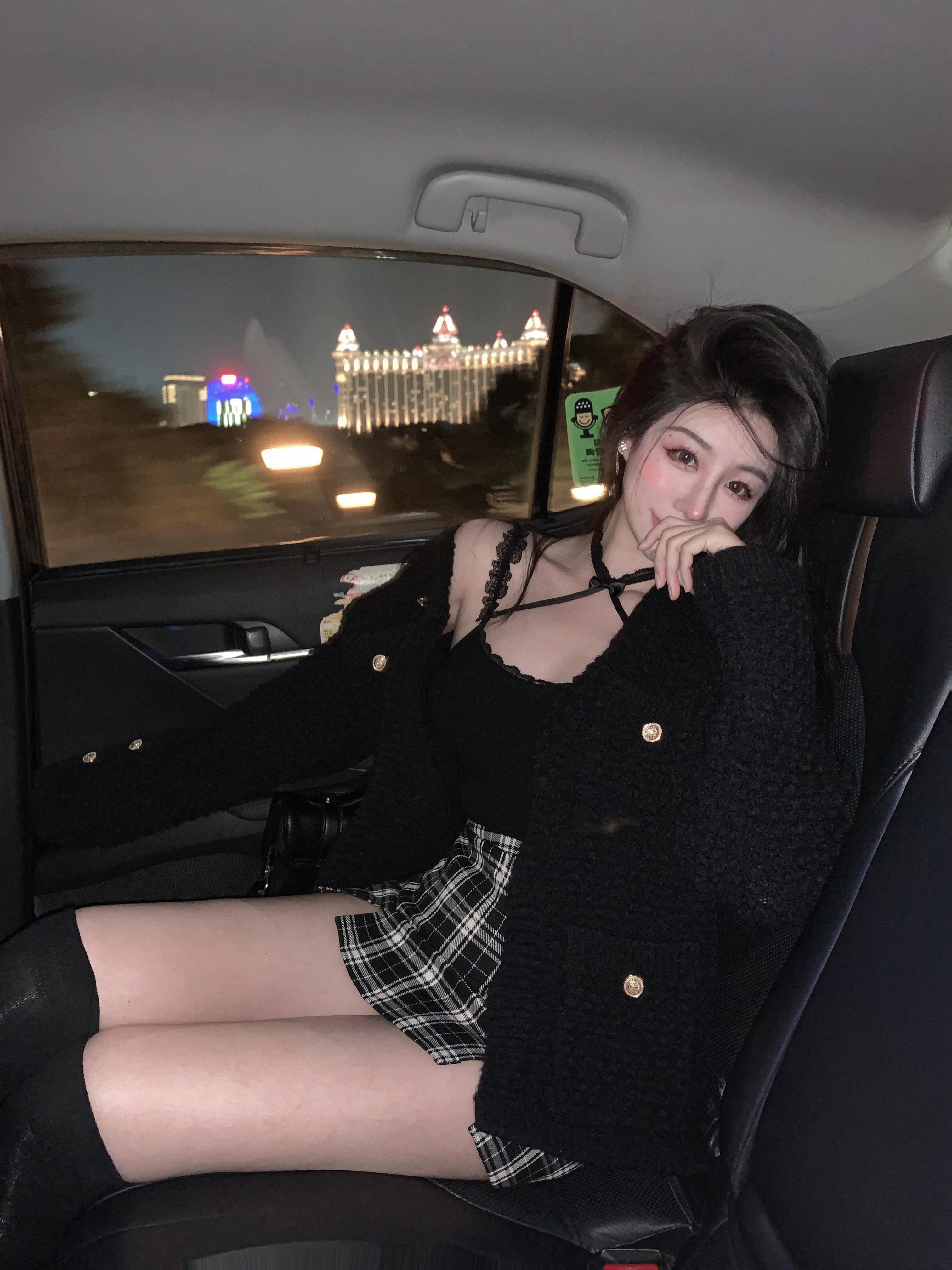 Lace Vest Women's Halterneck Top Small Sling Design For External Wear