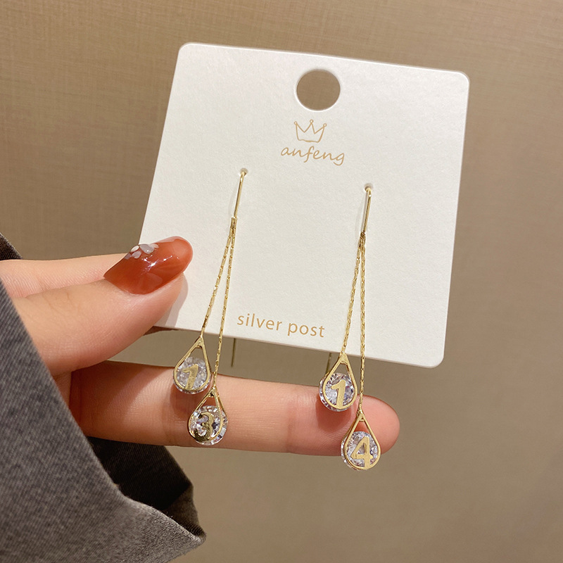 Shining Water Drop Hao Shi Super Fairy Design Sense Wild Cold Wind Earrings