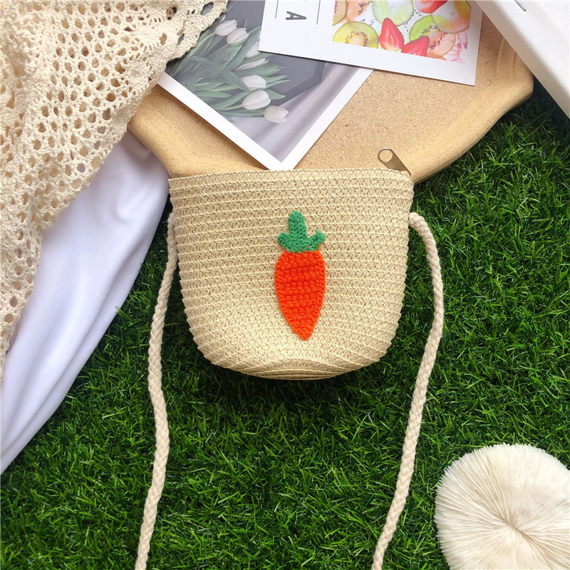 Beige Knitted Radish