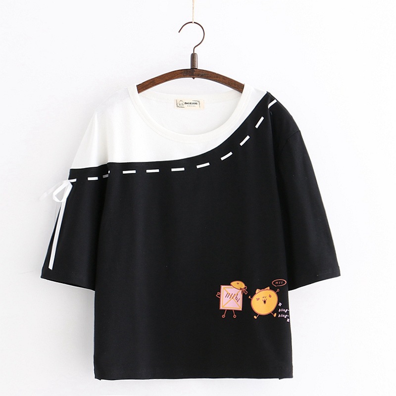 Women's Cartoon Print Round Neck Lace Up Short Sleeve