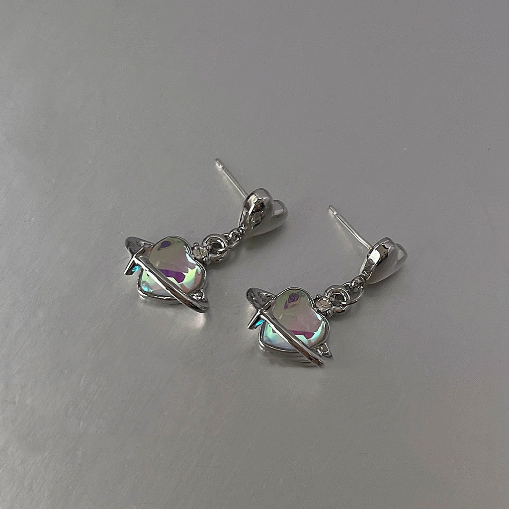 Women's Personalized Temperament Illusion Love Earrings