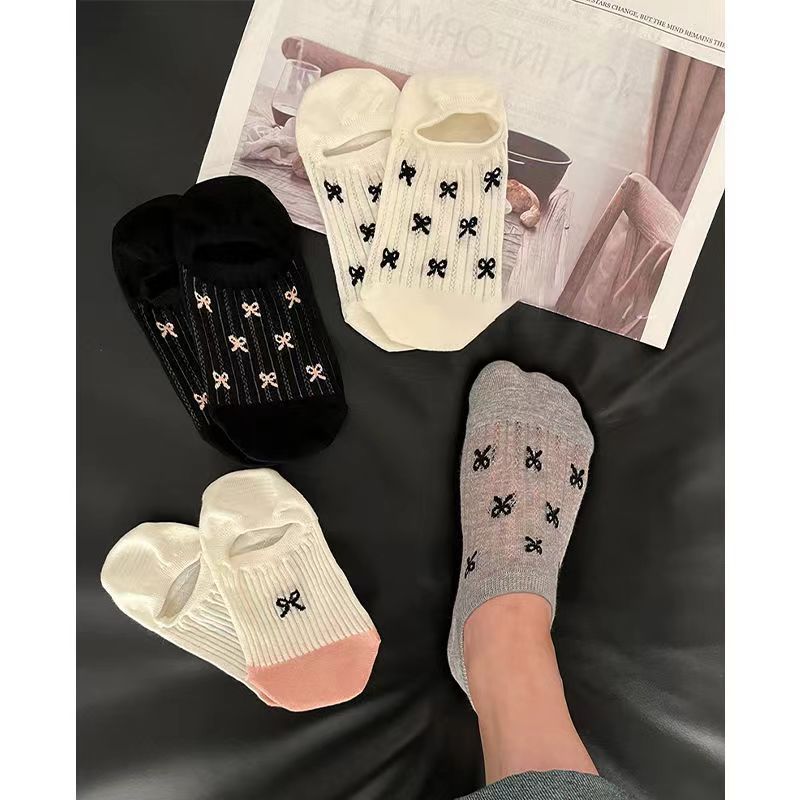 Coquette Bow Embroidered No Show Socks, Cute Ribbed Knit Liner Socks, Non-Slip Low-Cut Socks For Sneakers & Daily Wear