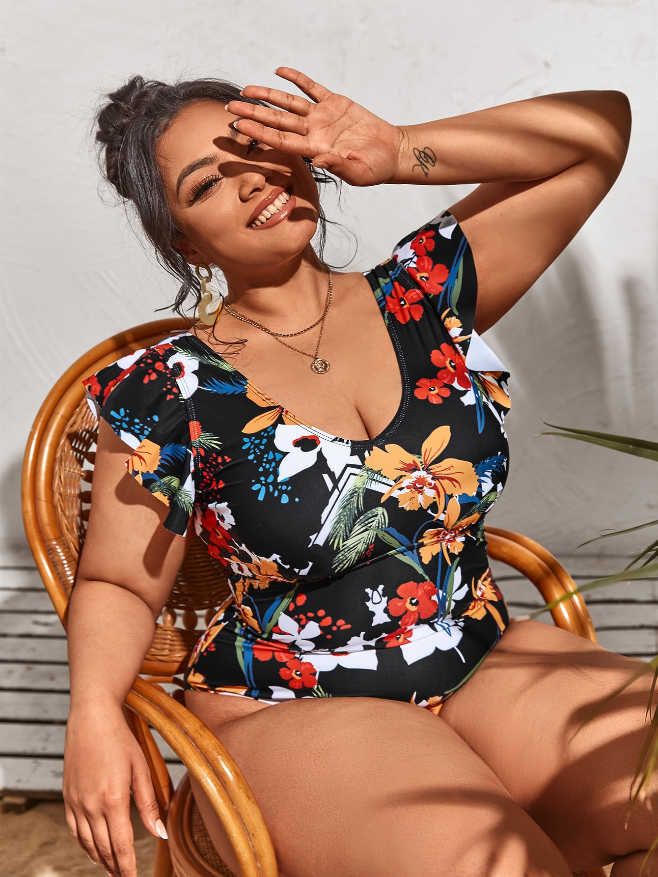 V-neck Bikini High-waisted One-piece Conservative Backless Swimsuit - Image 2
