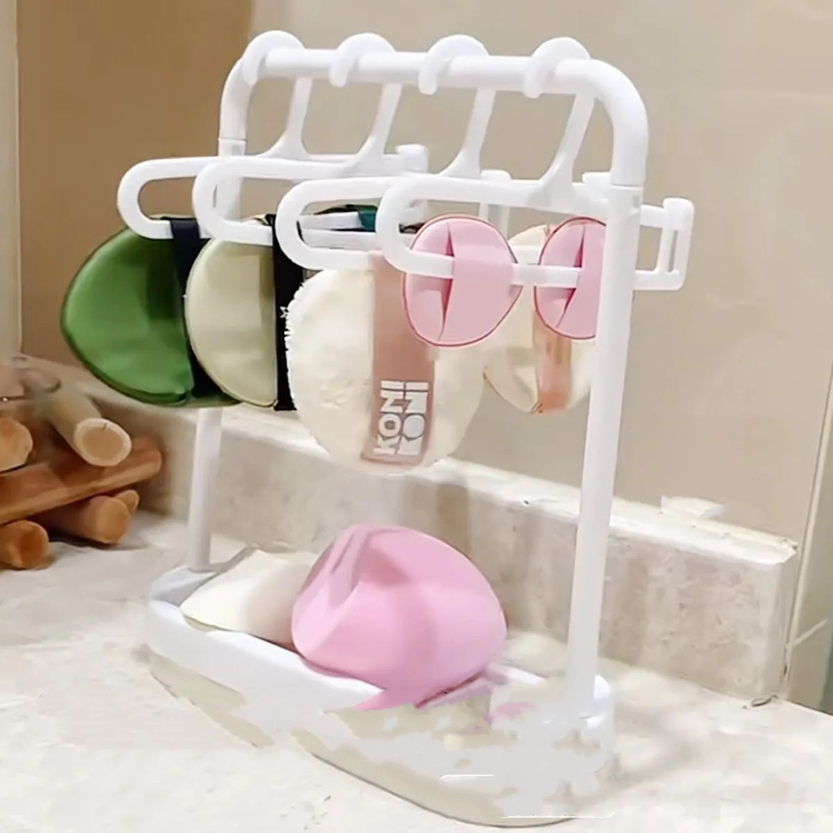 Title 6, Powder Puff Drying New Doll Clothes Storage Rack