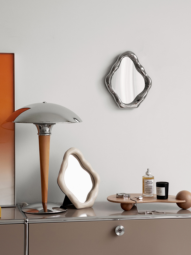 Decorative Wall Mounted Mirror, picture 2 of 4