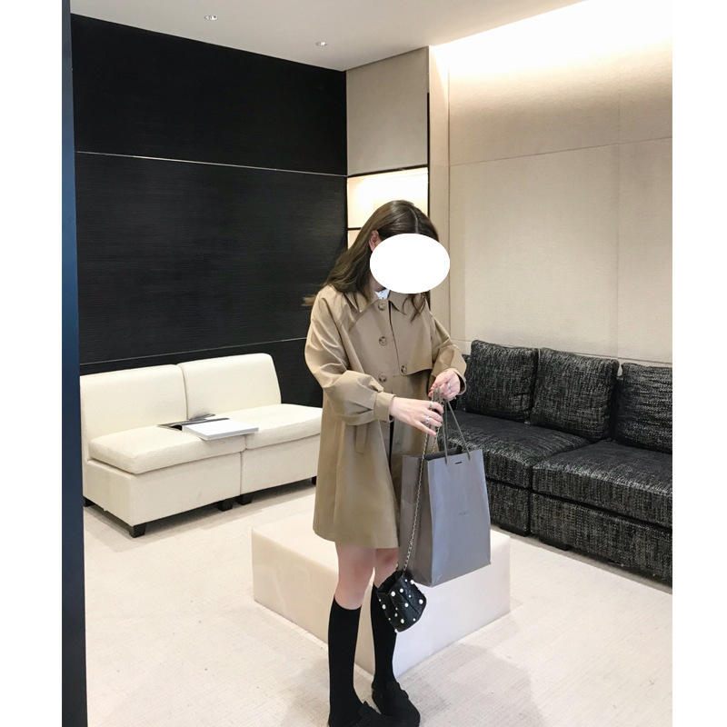 Women's Khaki Lantern Sleeve Windbreaker Jacket Short Section - Shop at LoveMi