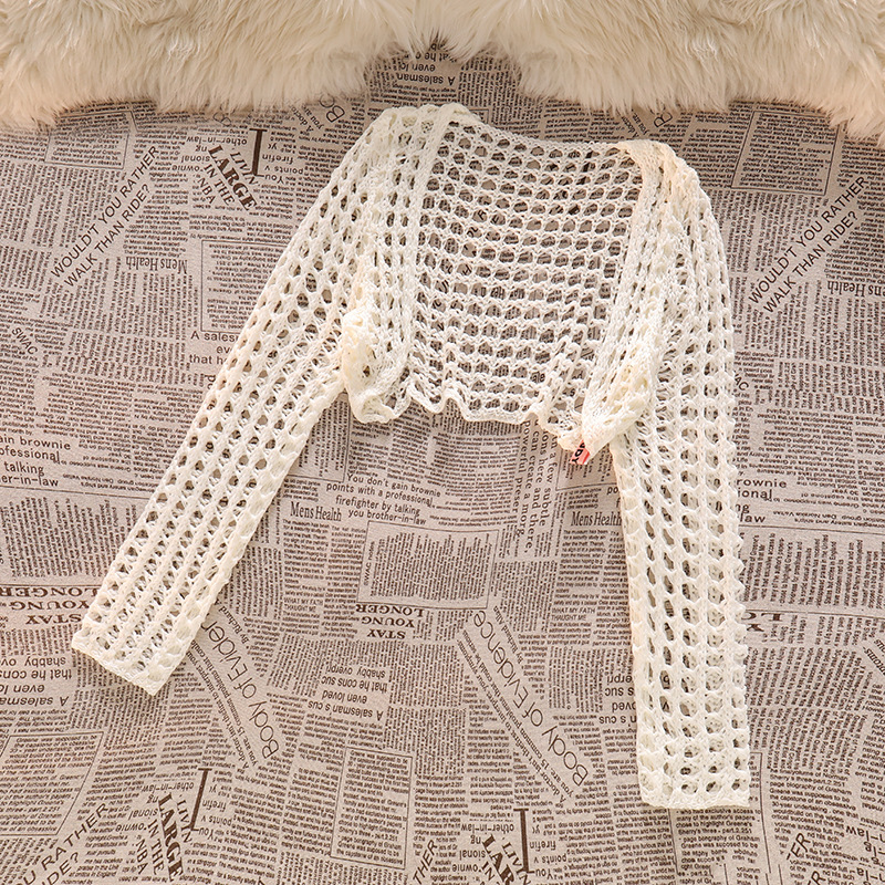 Women's Hollow Thin Cardigan Top With Camisole