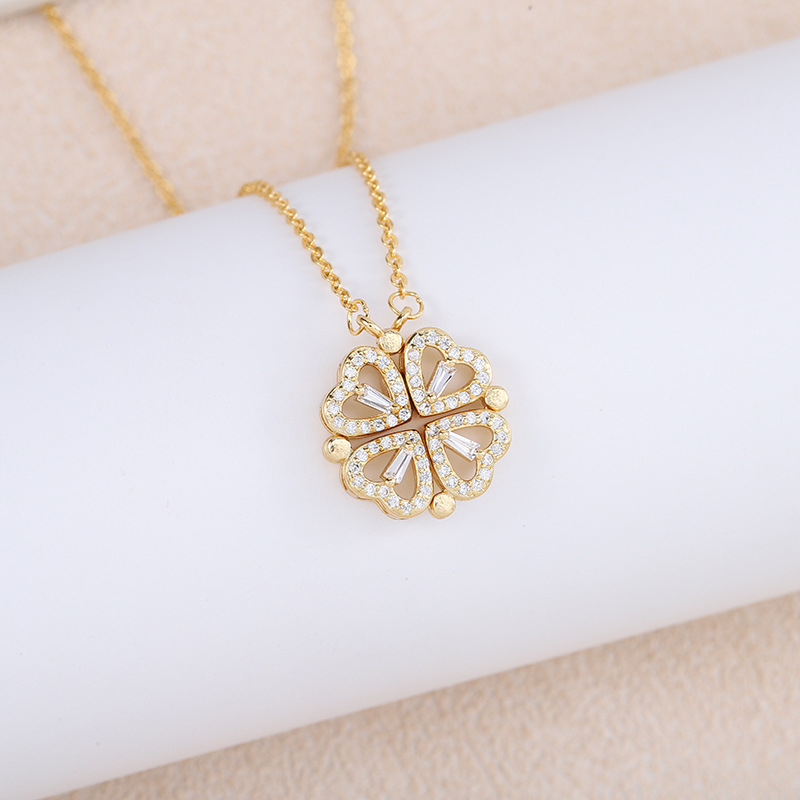 Heart-to-heart Four-leaf Clover Necklace