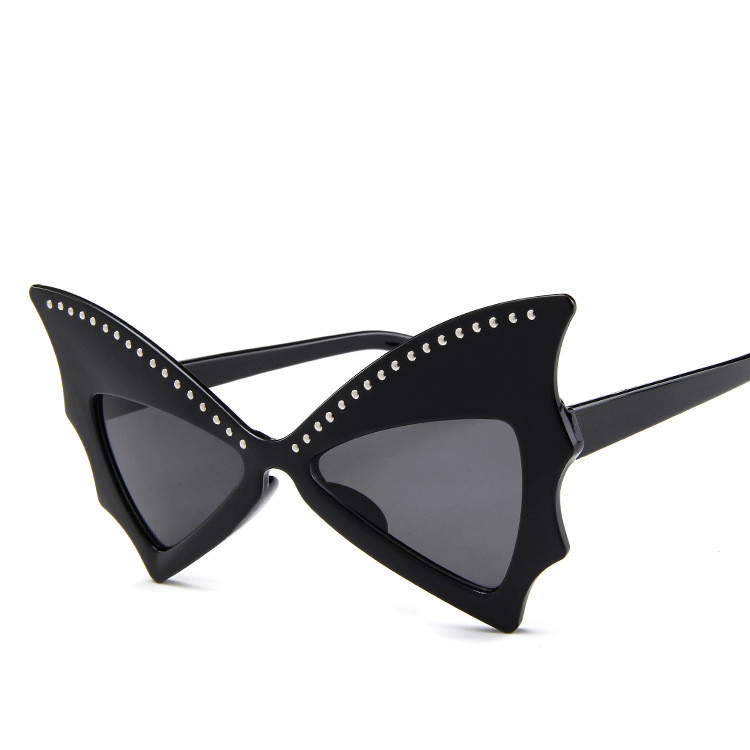 Title 2, Studded bat sunglasses