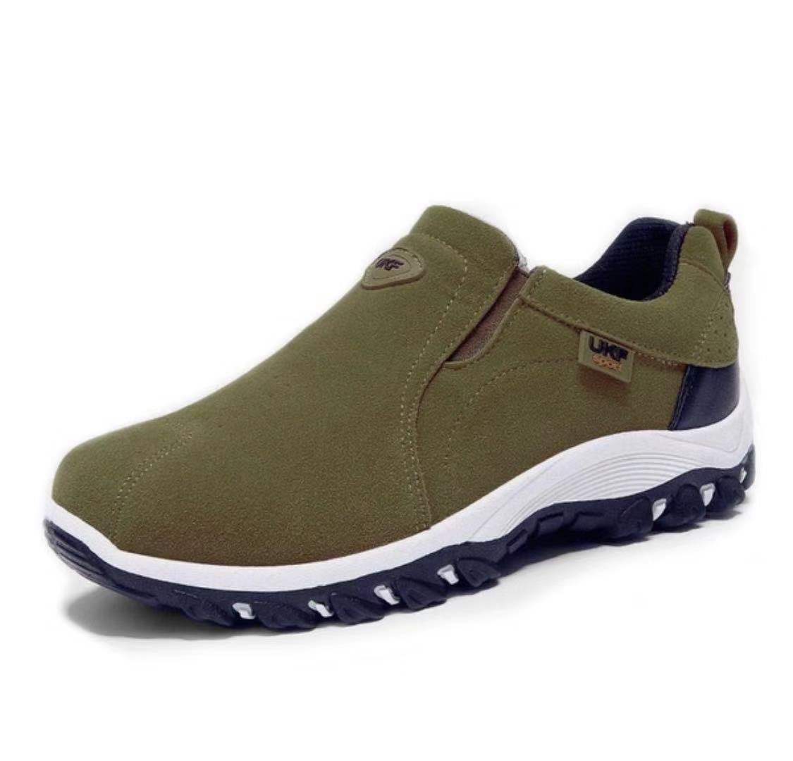 Title 4, Youth sports casual shoes