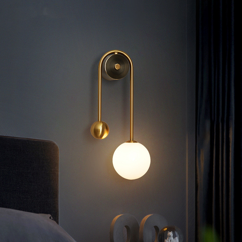 Modern Simple Golden Light Luxury Wall Lamp - Image 4