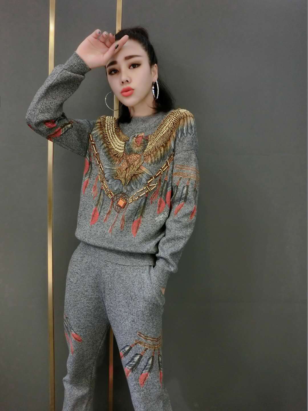 Fashion Printed Eagle Heavy Beaded Knit Two-piece Suit