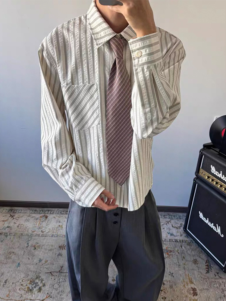 Men's Seersucker Striped Shirt