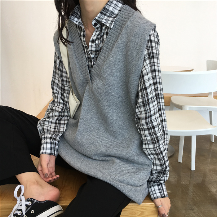 Title 12, Loose V-neck Split Mid-length Pullover Vest Jac...