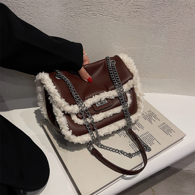 Title 4, New Autumn And Winter All Match Chain Messenger...