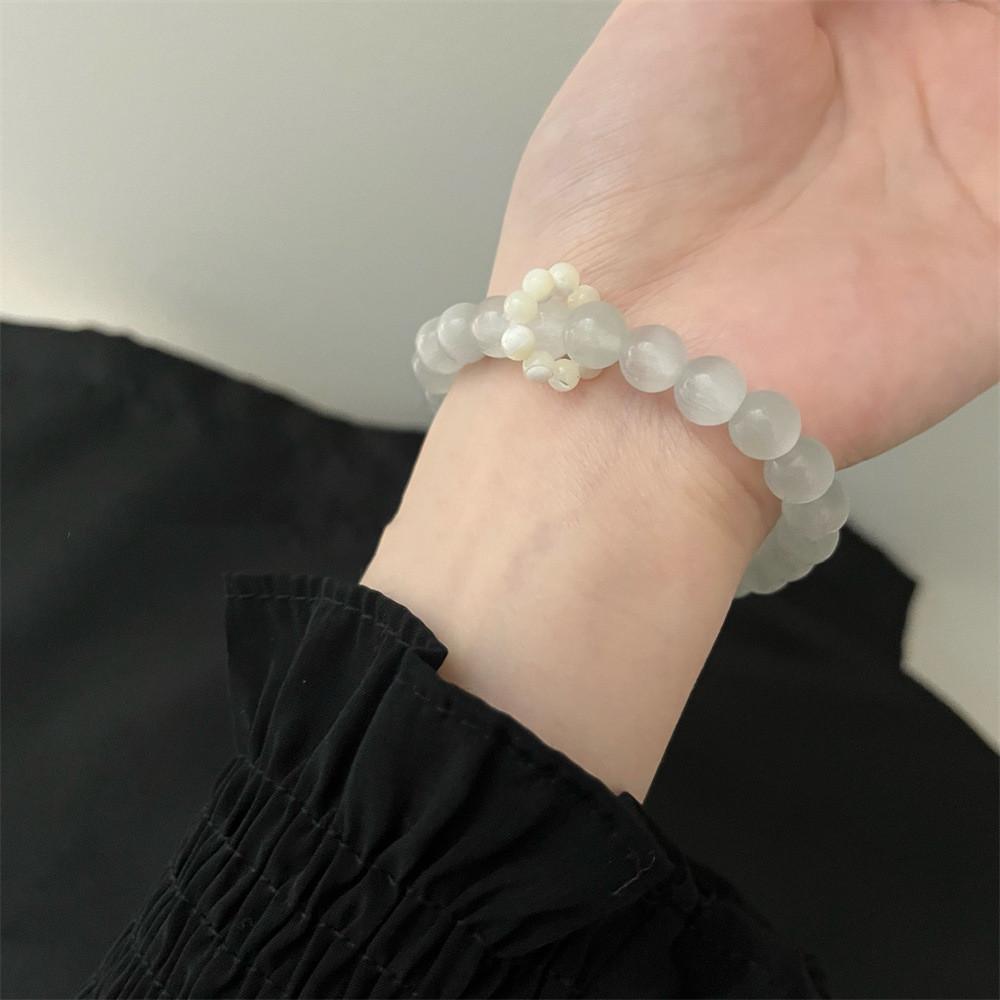 Light Luxury Moon Shell Powder Crystal Cat's Eye Hand String