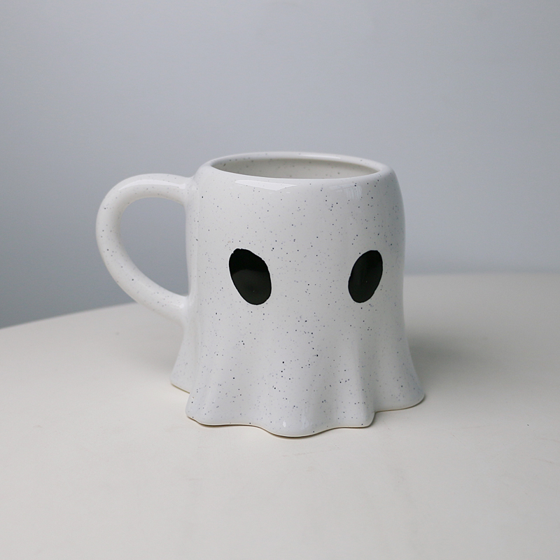 Ghost Ceramic Mug Halloween (Beige black eyes)