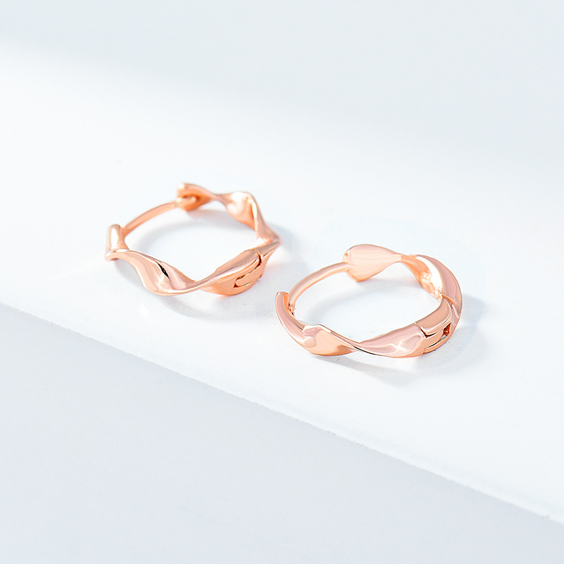 Ins Cold Wind Rose Gold Simple Twisted Earrings