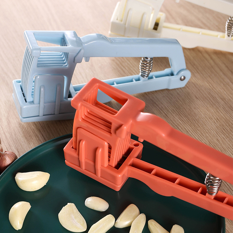 Title 3, Small PP Material Hand Press Garlic Machine