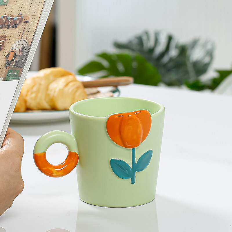 Title 2, Hand Painted Tulip Ceramic Cup Three-dimensiona...