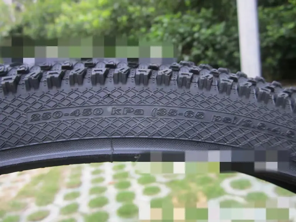 Mountain Bike Ultralight Puncture Proof Tire