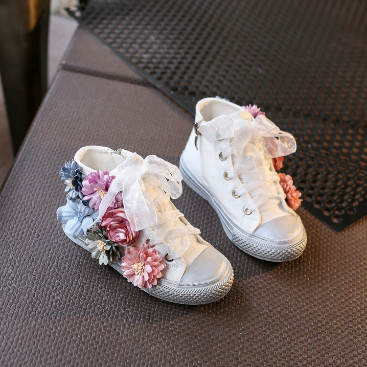 White 6flowers high top